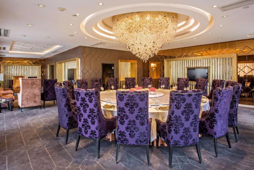 Wyndham Grand Plaza Royale Furongguo Changsha Bagian luar foto