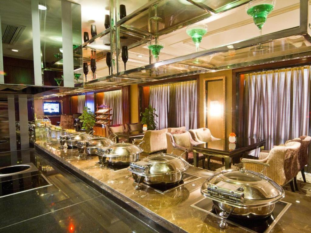 Wyndham Grand Plaza Royale Furongguo Changsha Bagian luar foto