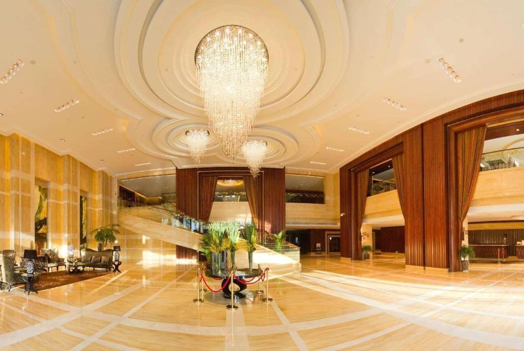Wyndham Grand Plaza Royale Furongguo Changsha Bagian luar foto